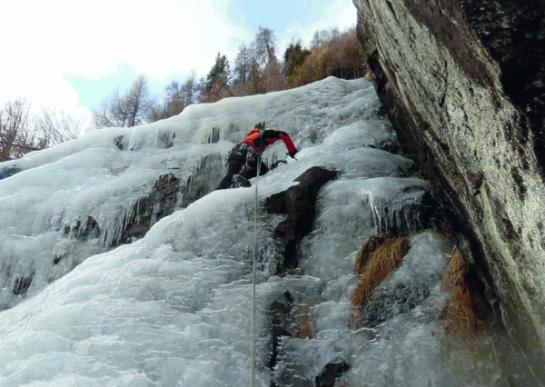 Gruppo Alpinistico “Bravi ma Lenti” - La Val Paghera: raduno di arrampicata su ghiaccio verticale