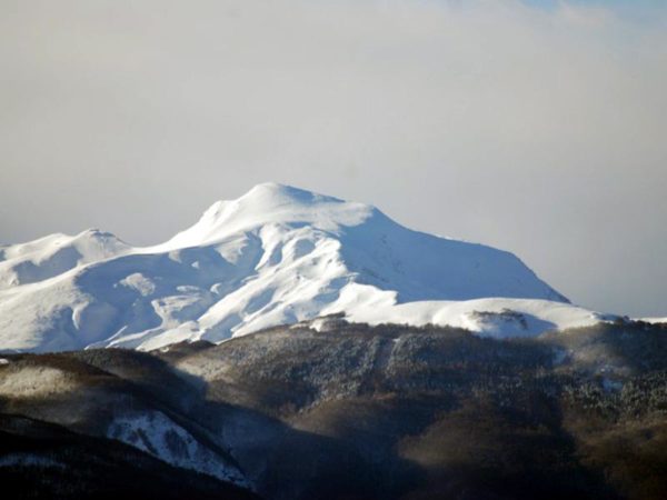 Alpinismo in ambiente innevato: “the mad piper” invernale al monte Cusna